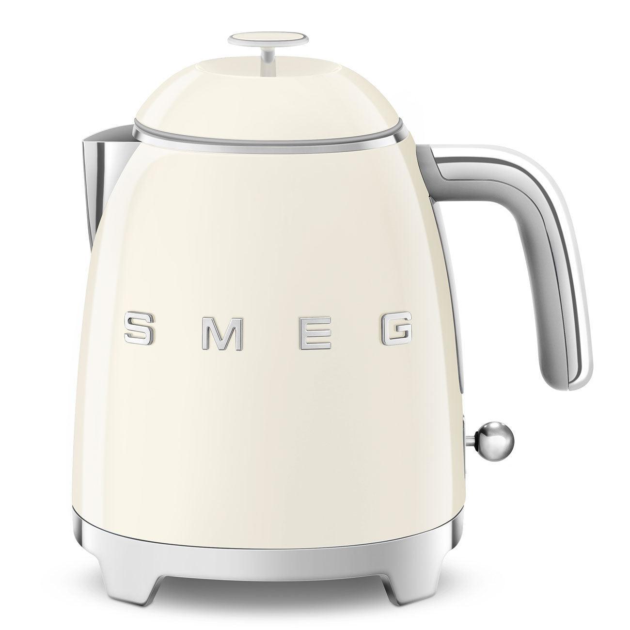 Smeg Mini Kettle: Cream