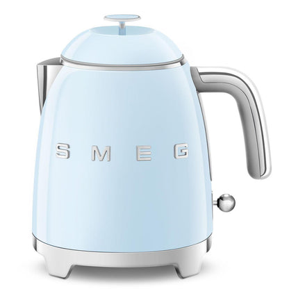 Smeg Mini Kettle: Pastel Blue