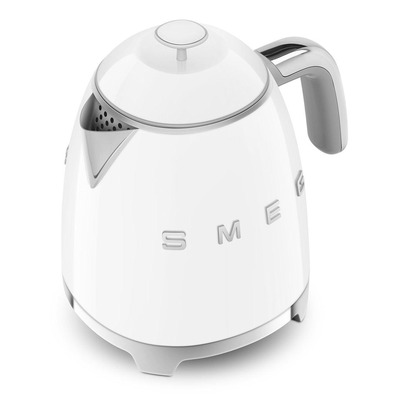 Smeg Mini Kettle: White