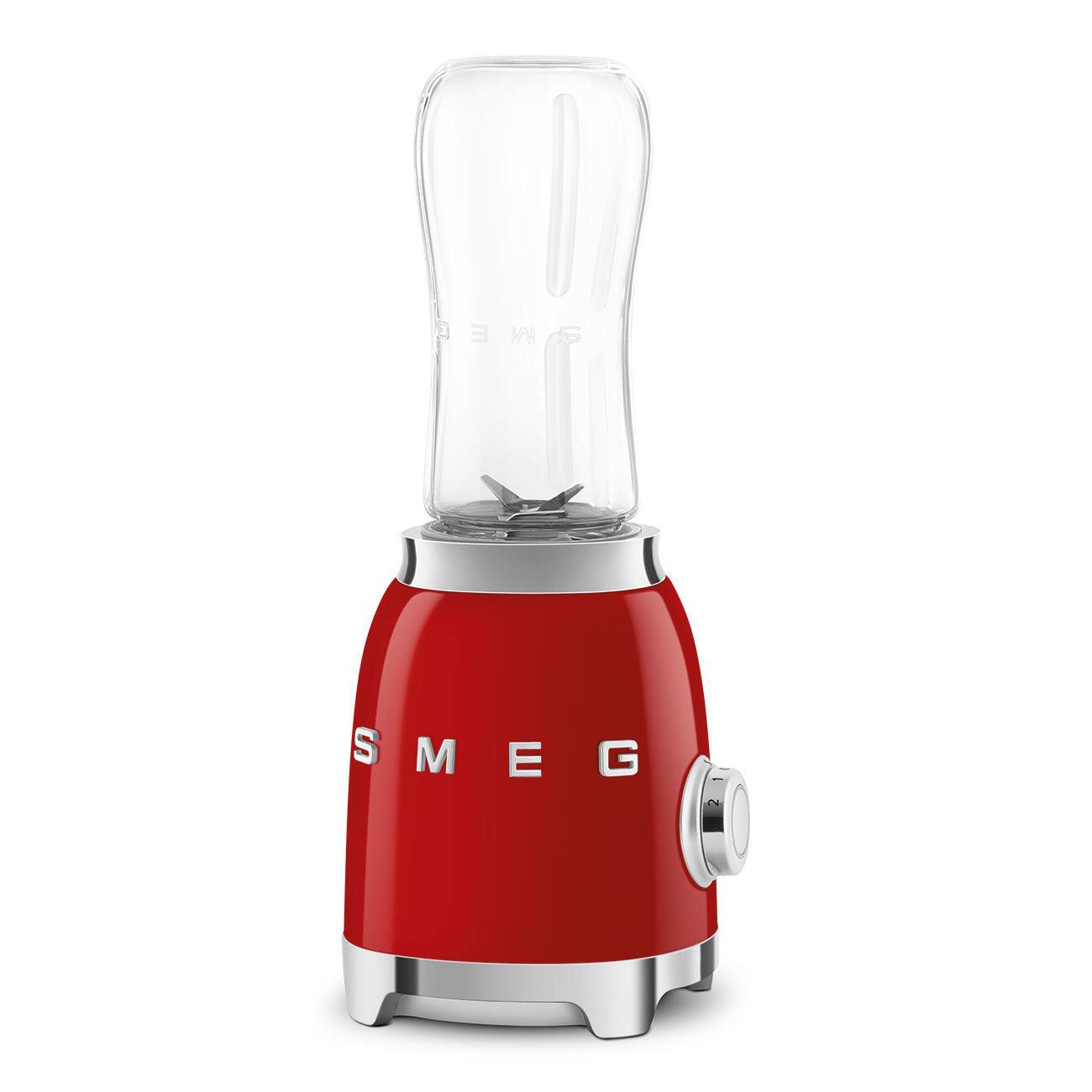 Smeg Personal Blender: Red