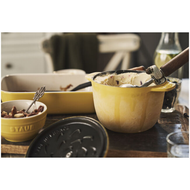 Staub Petite French Oven: 1.5 QT, Citron
