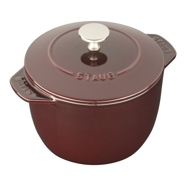 Staub Petite French Oven: 1.5 QT, Grenadine