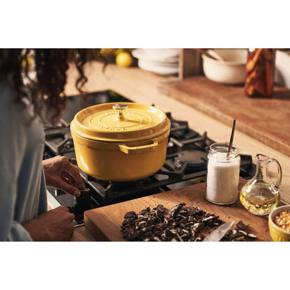Staub Round Dutch Oven: 4 QT, Citron