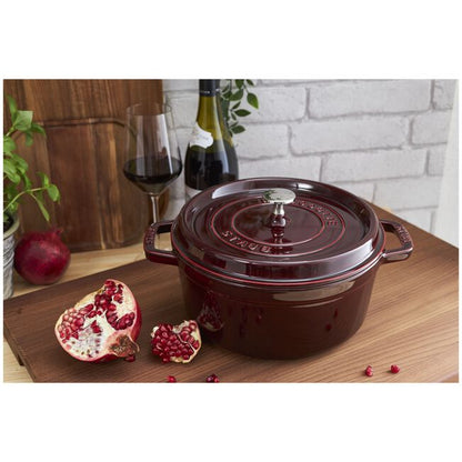 Staub Round Dutch Oven: 4 QT, Grenadine