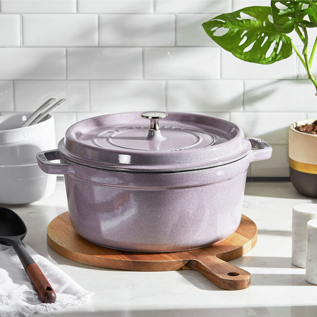 Staub Round Dutch Oven: 4 QT, Lilac