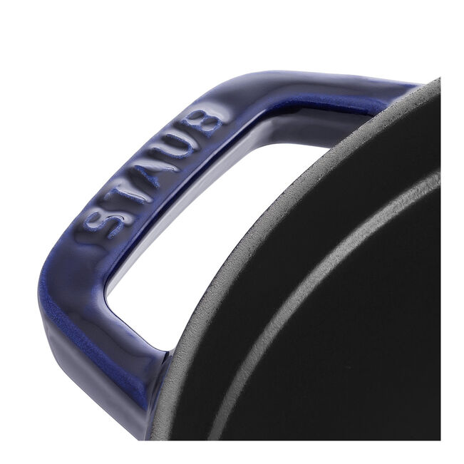 Staub Round Dutch Oven: 7 QT, Dark Blue