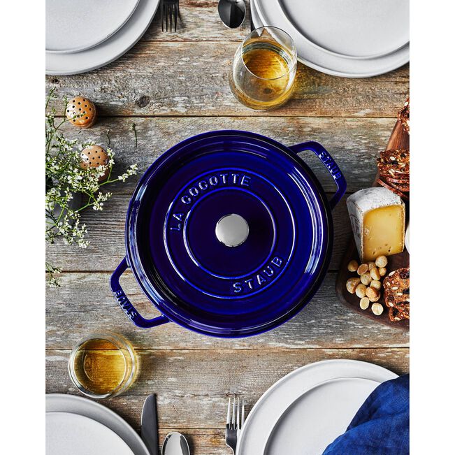 Staub Round Dutch Oven: 7 QT, Dark Blue