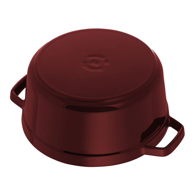 Staub Round Dutch Oven: 7 QT, Grenadine