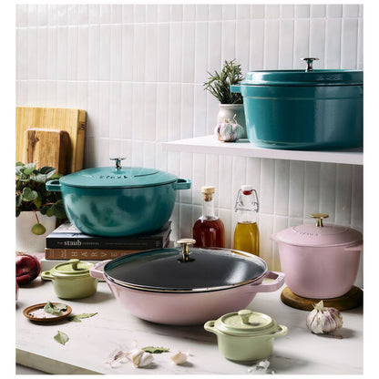 Staub Round Dutch Oven: 7 QT, Turquoise