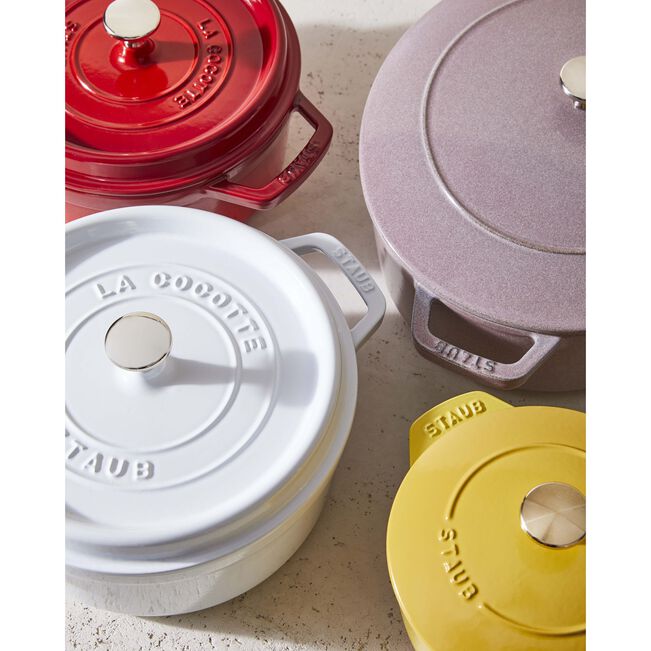 Staub Round Dutch Oven: 7 QT, White