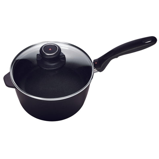 Swiss Diamond XD Saucepan With Lid: 3.2 QT / 8"