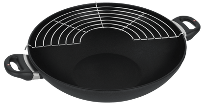 Swiss Diamond XD Wok with Lid and Rack: 14" / 6.3 QT