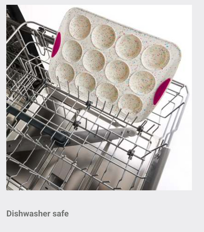 Trudeau Silicone Muffin Pan: Standard