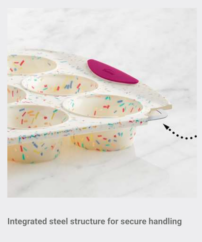 Trudeau Silicone Muffin Pan: Standard