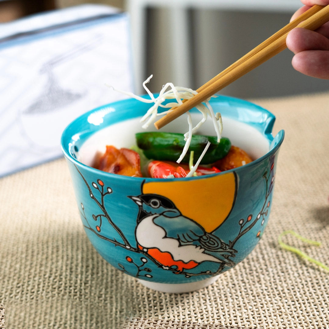 Urban Tokyo Noodle Bowl with Chopsticks: 18 oz, Robin