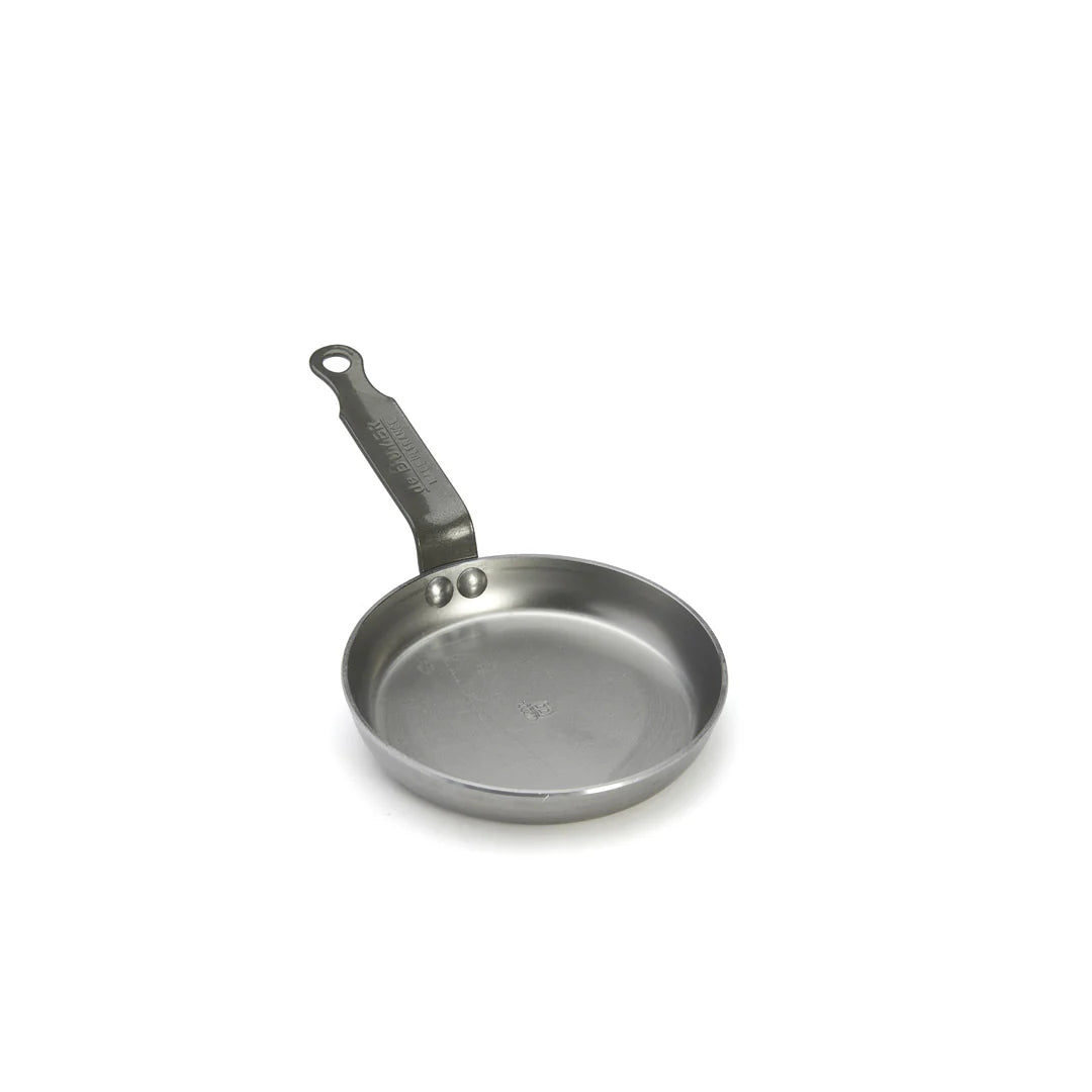 de Buyer Mineral B Element Carbon Steel Egg Pan: 4.75"