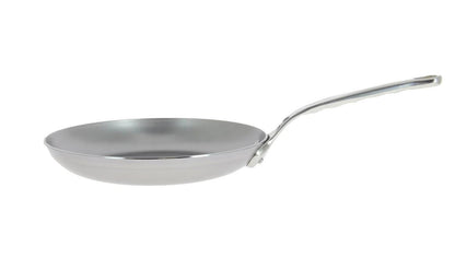 de Buyer MINERAL B PRO Carbon Steel Omelette Pan: 9.5"