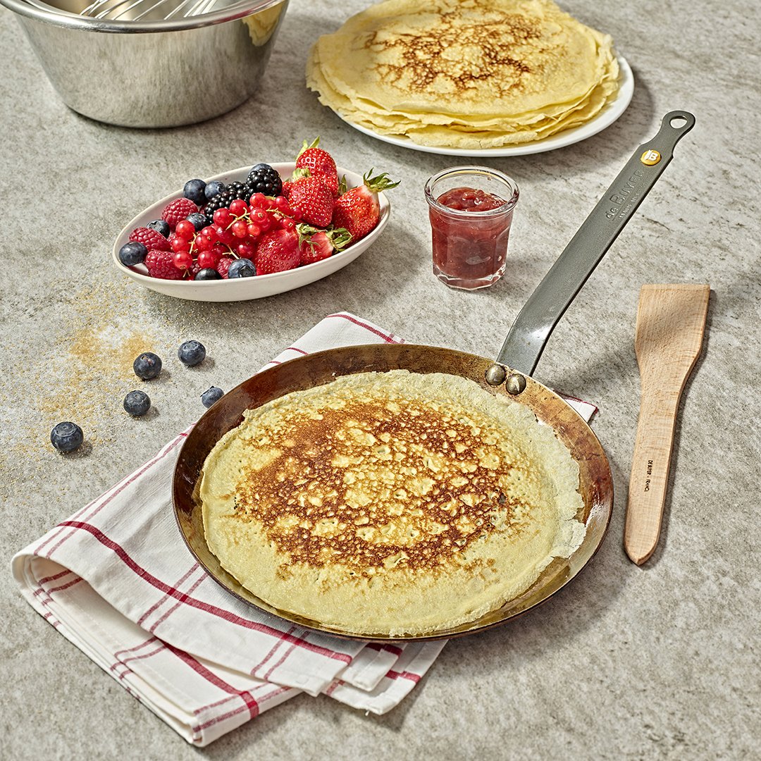 de Buyer MINERAL B Crepe & Tortilla Pan, 9.5"
