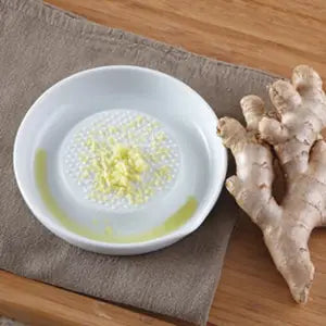 KYOCERA > Excellent handheld grater for ginger, garlic, daikon