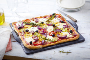 Emile Henry Pizza Stone: Square, Charcoal