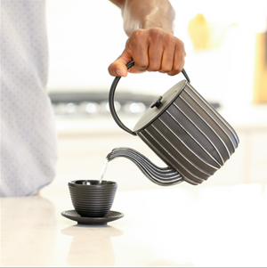 Frieling Cast Iron Tea Pot: Marage